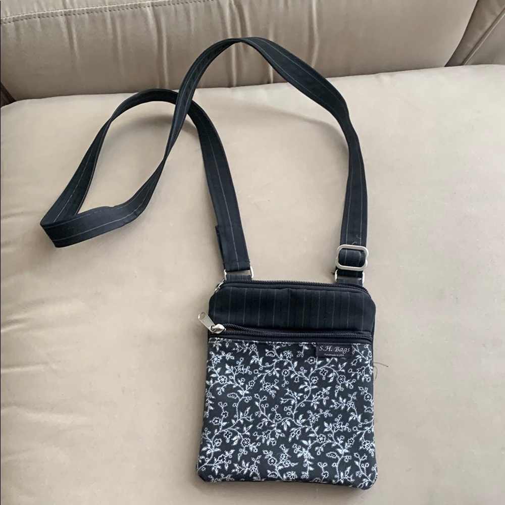 Black and White Floral Crossbody Bag